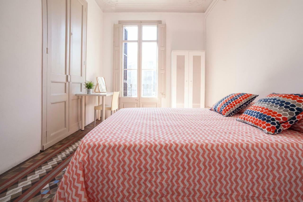 B21-Apartamento Modernista Para Grupos Barcelona Zewnętrze zdjęcie