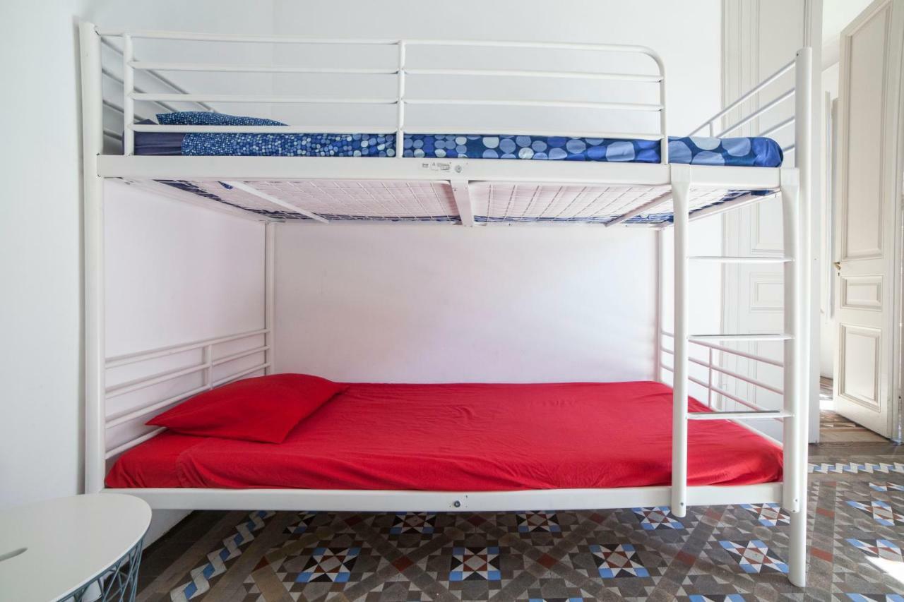 B21-Apartamento Modernista Para Grupos Barcelona Zewnętrze zdjęcie